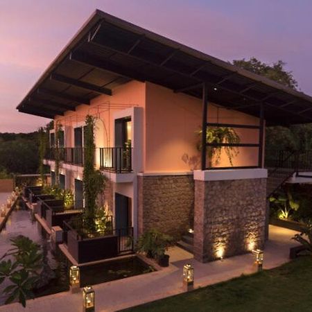 Hotel East India House Gorai Exterior foto