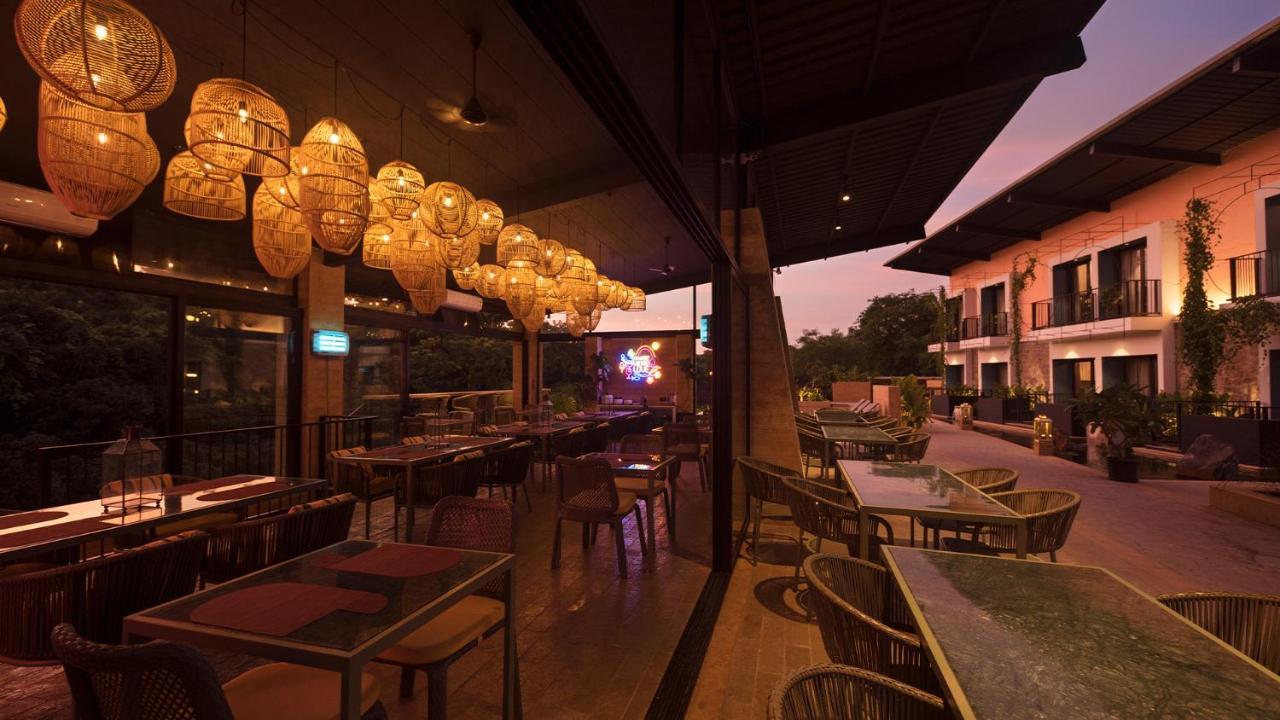Hotel East India House Gorai Exterior foto